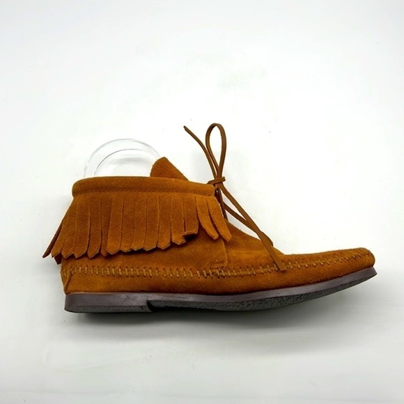 Minnetonka - Brown Suede Fringe Ankle Boot Moccasins With Suede Tie Size 6.5 - Picture 14 of 15